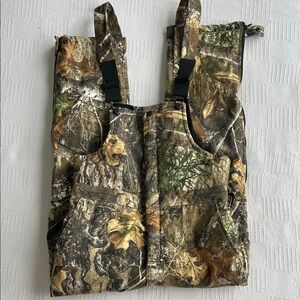 REALTREE shield series youth commander insulated bibs size XL